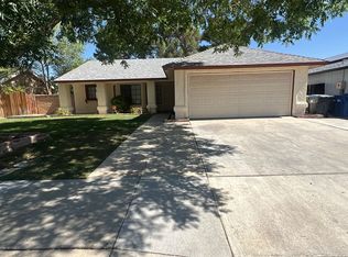 1349 W Avenue H #8, Lancaster, CA 93534