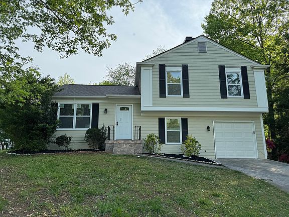 2nd image of 109 Birch Rill Dr