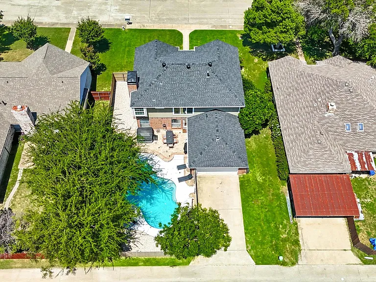708 Azalea Dr — Photo 50