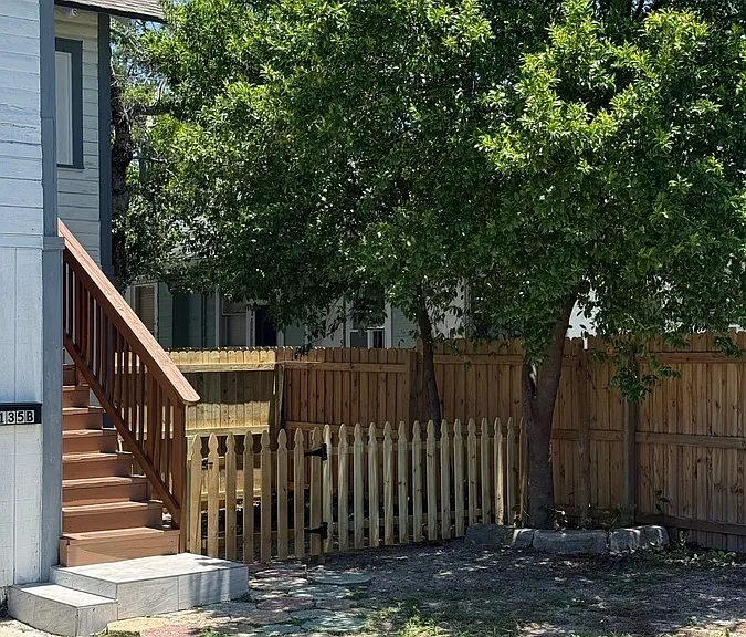 135 N Martin Luther King Junior Ave #B — Photo 3