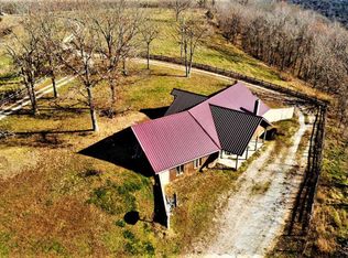 639 Barber Rd, Chadwick, MO 65629