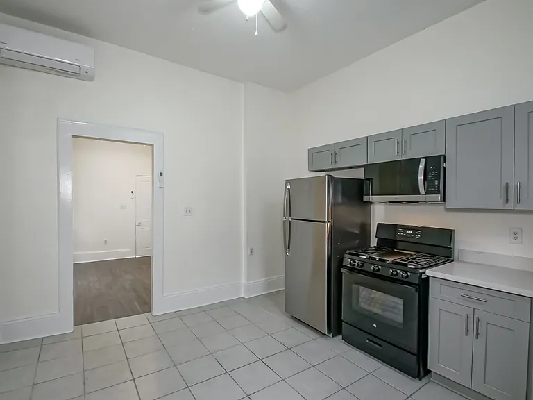 2205 Saint Philip St — Photo 7