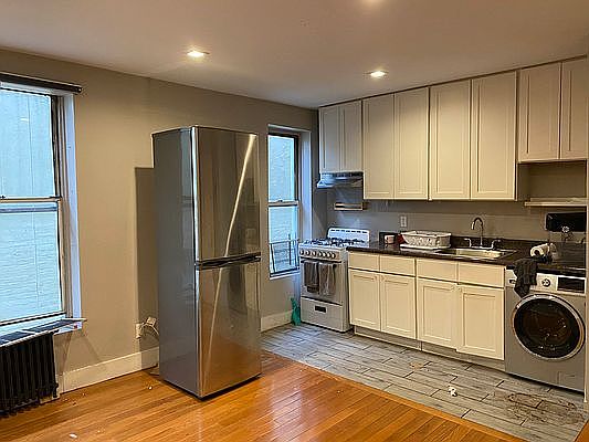 1st image of 238 E 111th St APT 4B