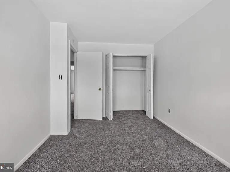 1001 White Oak Rd — Photo 18