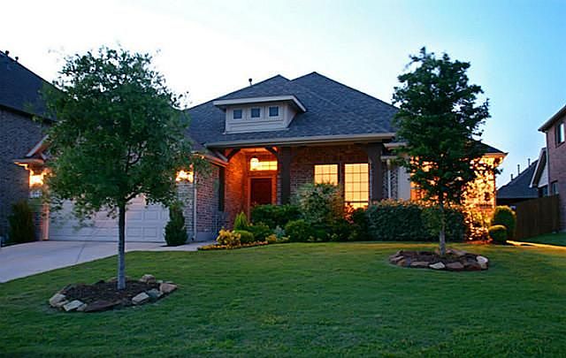 1st image of 9590 Avalon Dr