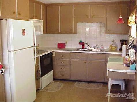 3rd image of 307 49th Avenue Dr W
