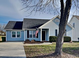 1749 Conifer Cres, Charlotte, NC 28213