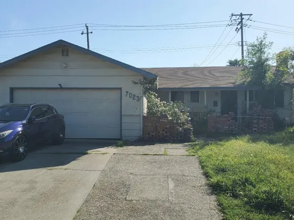 7023 Villa Dr, Stockton, CA 95207