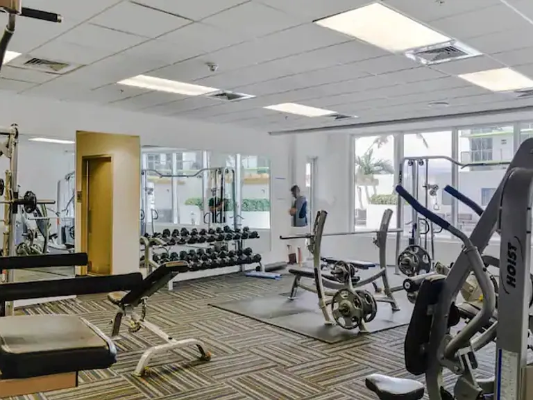 1750 N Bayshore Dr #5310 — Photo 26