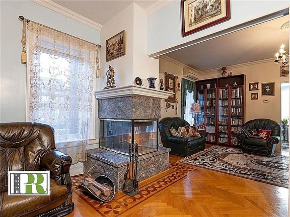 4th image of 3921 Avenue R