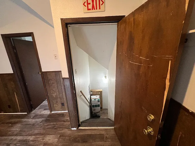 720 S Park St #4 — Photo 10