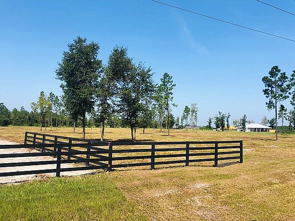 3rd image of 21034 County Road 121