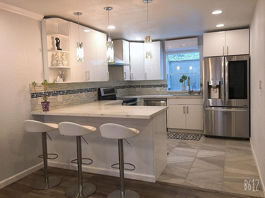 Modern Kitchen