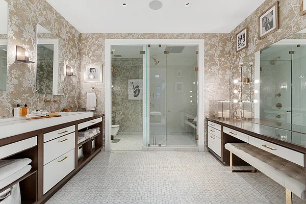 Sold by Compass | media 7