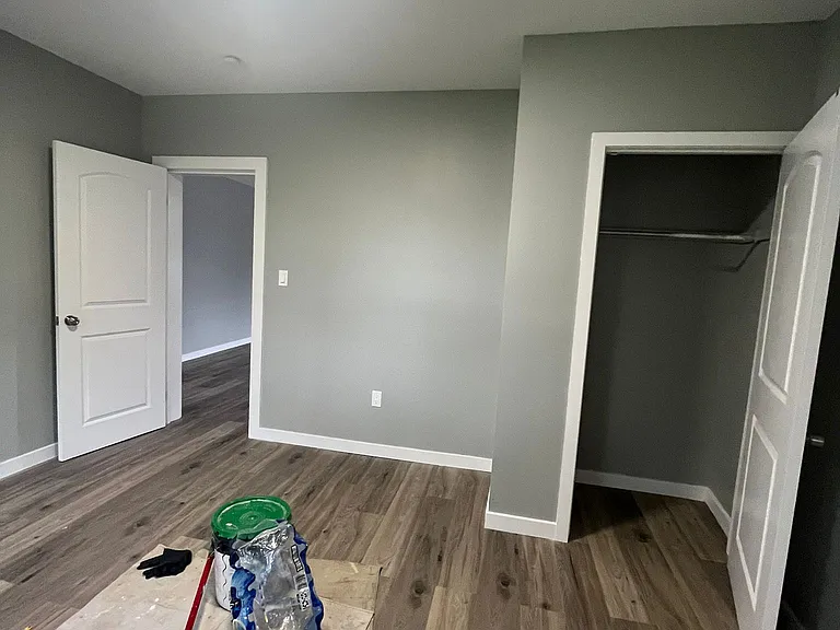 57 Waller St #1R — Photo 8