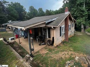 2128 Geer Hwy, Travelers Rest, SC 29690