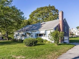 1 Church Ave, Wareham, MA 02571