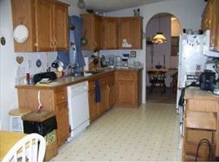 38 James Cir, Saint Albans, VT 05478