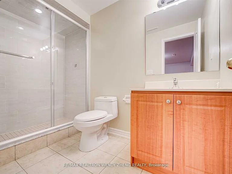 60 Warren Bradley St — Photo 29