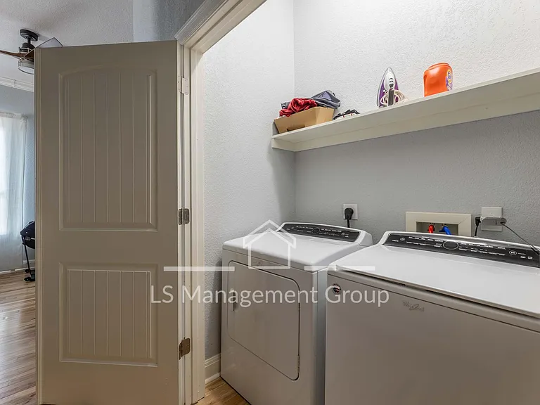415 Furnish Ave — Photo 3