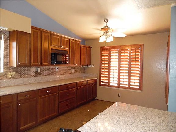 4th image of 6117 Rymer Ct