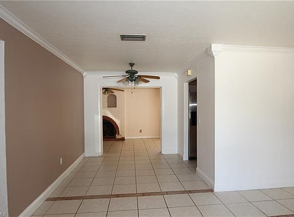 5th image of 1550 Grace Ave