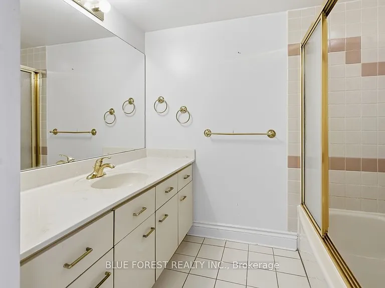 7 Picton St #904 — Photo 23