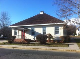 100 River St, Snow Hill, MD 21863