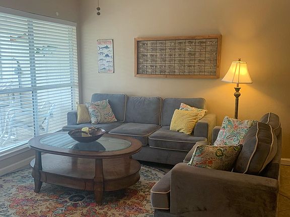 4th image of 3113 Laguna Blvd Unit 109