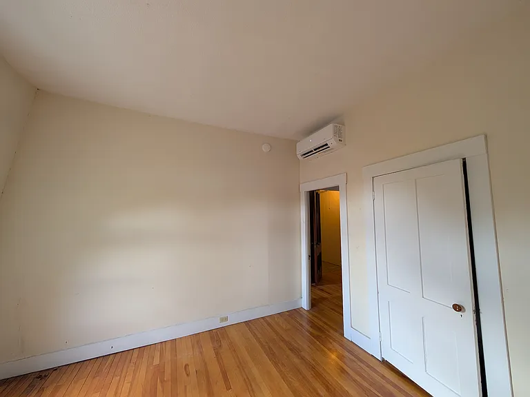 225 S Main St #301 — Photo 10