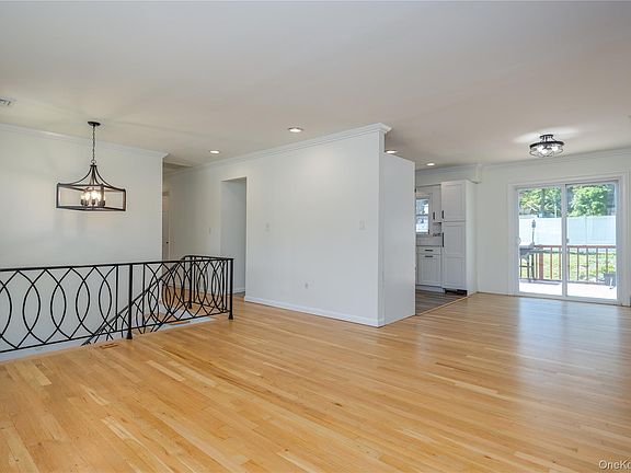 3rd image of 3709 Foothill Street