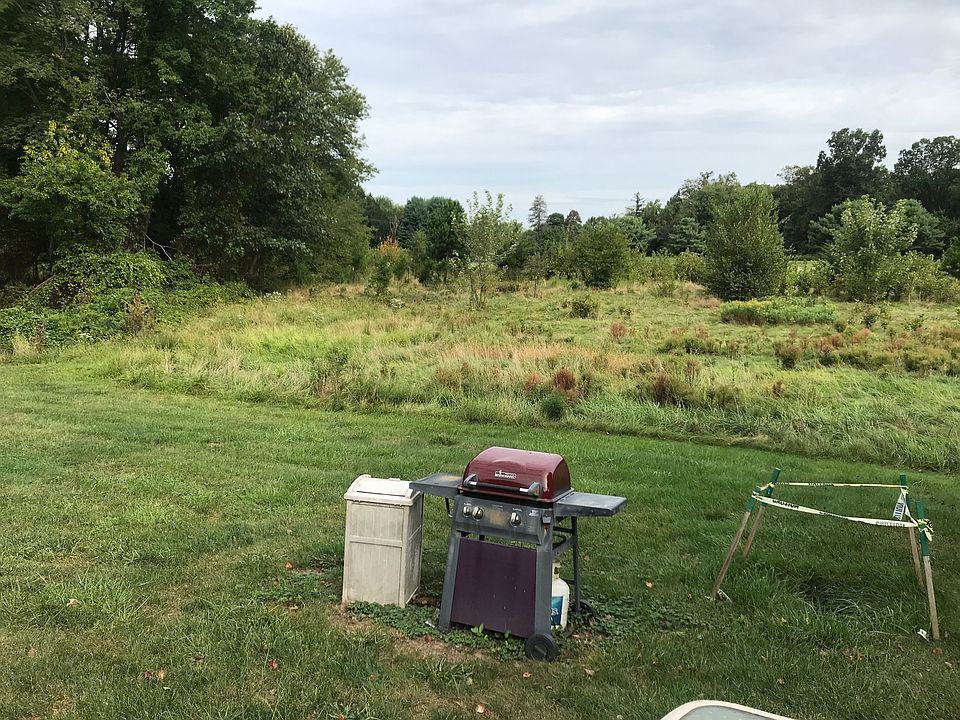 2nd image of 32 Haven Dr