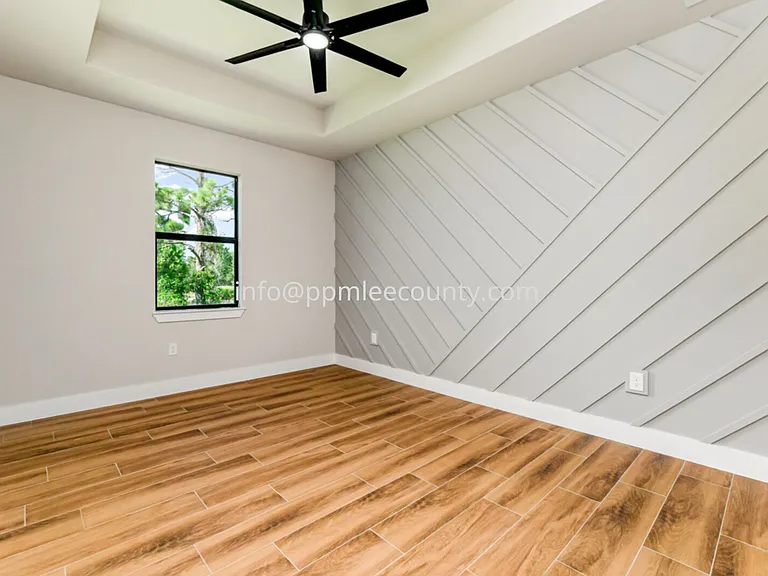 4157 NW 39th Ave — Photo 12