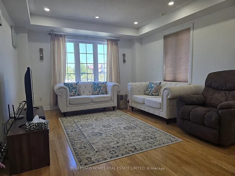9918 McCowan Rd — Photo 10