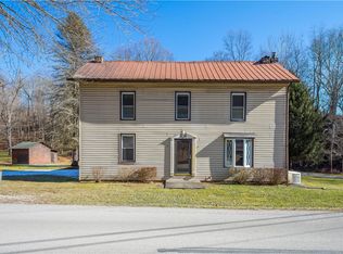 69 Pike Run Dr, Daisytown, PA 15427