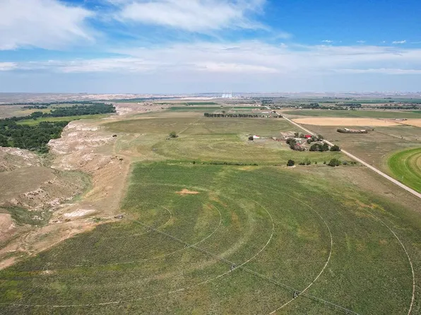 148 Riverview Rd, Wheatland, WY 82201