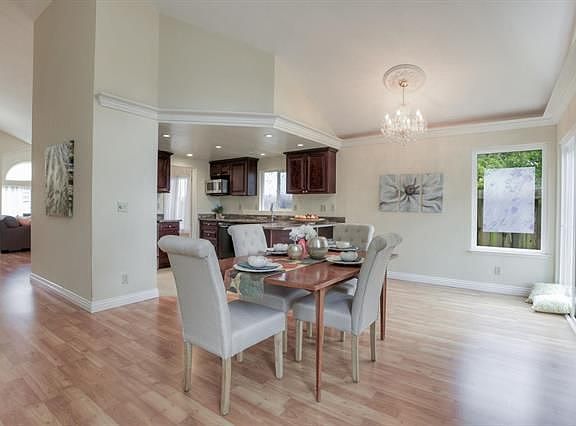 3rd image of 2035 Sea Cliff Way