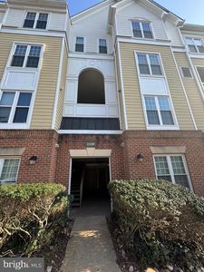 2109 Highcourt Ln SUITE 203, Herndon, VA, 20170