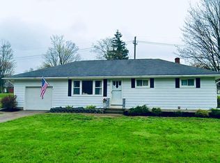 3905 Adelaide Dr, Erie, PA 16510