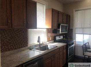 1916 N Mozart St #2, Chicago, IL 60647