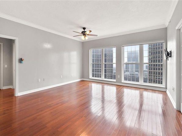 195 14th St NE UNIT 2402, Atlanta, GA 30309
