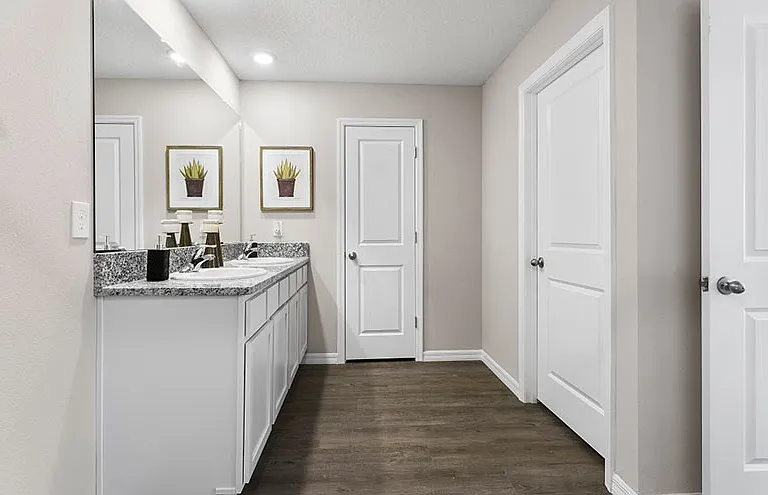 Bayport Place — Photo 17