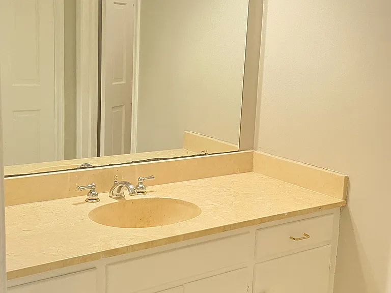 7715 Stonetree Dr — Photo 21