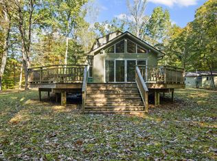 5747 W Lost Branch Rd, Nashville, IN 47448