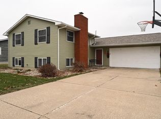 315 E Compton St, New Carlisle, IN 46552