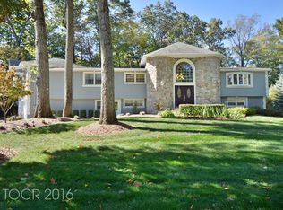 7 Cheyenne Ct, Oakland, NJ 07436
