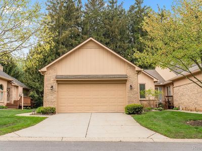 22340 River Ridge Trl, Farmington, MI, 48335