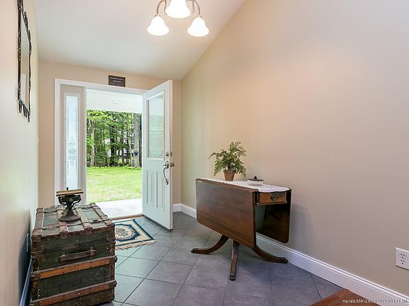 3rd image of 22 Fenderson Rd