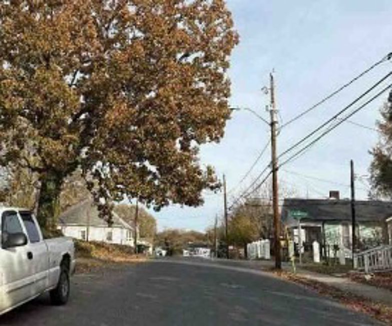 2nd image of 410 E Whittington St