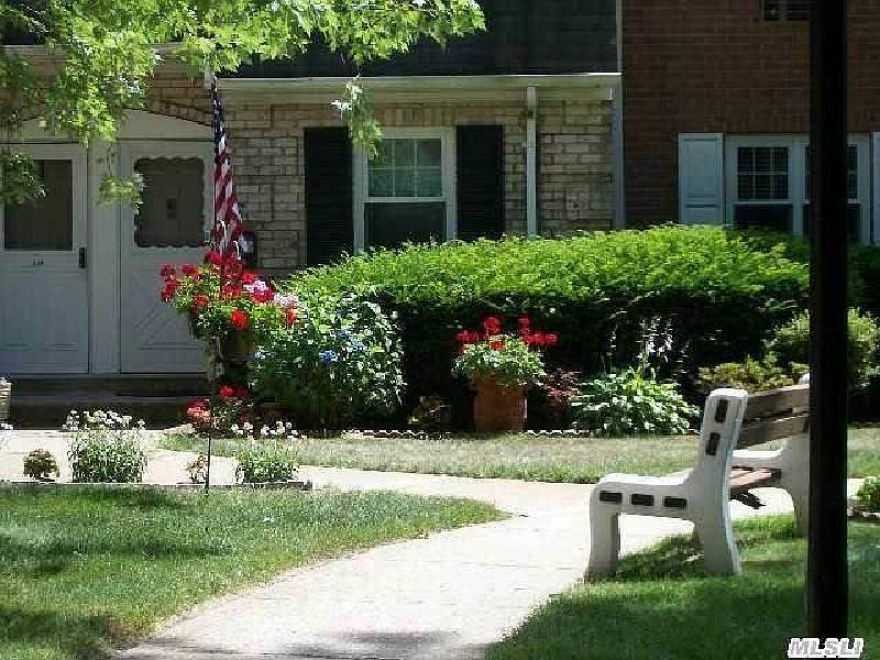1st image of 6 Glen Hollow Dr APT A35